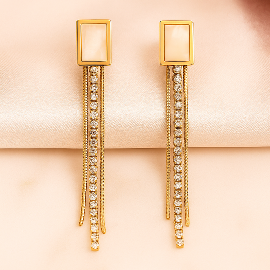 Champagne strings