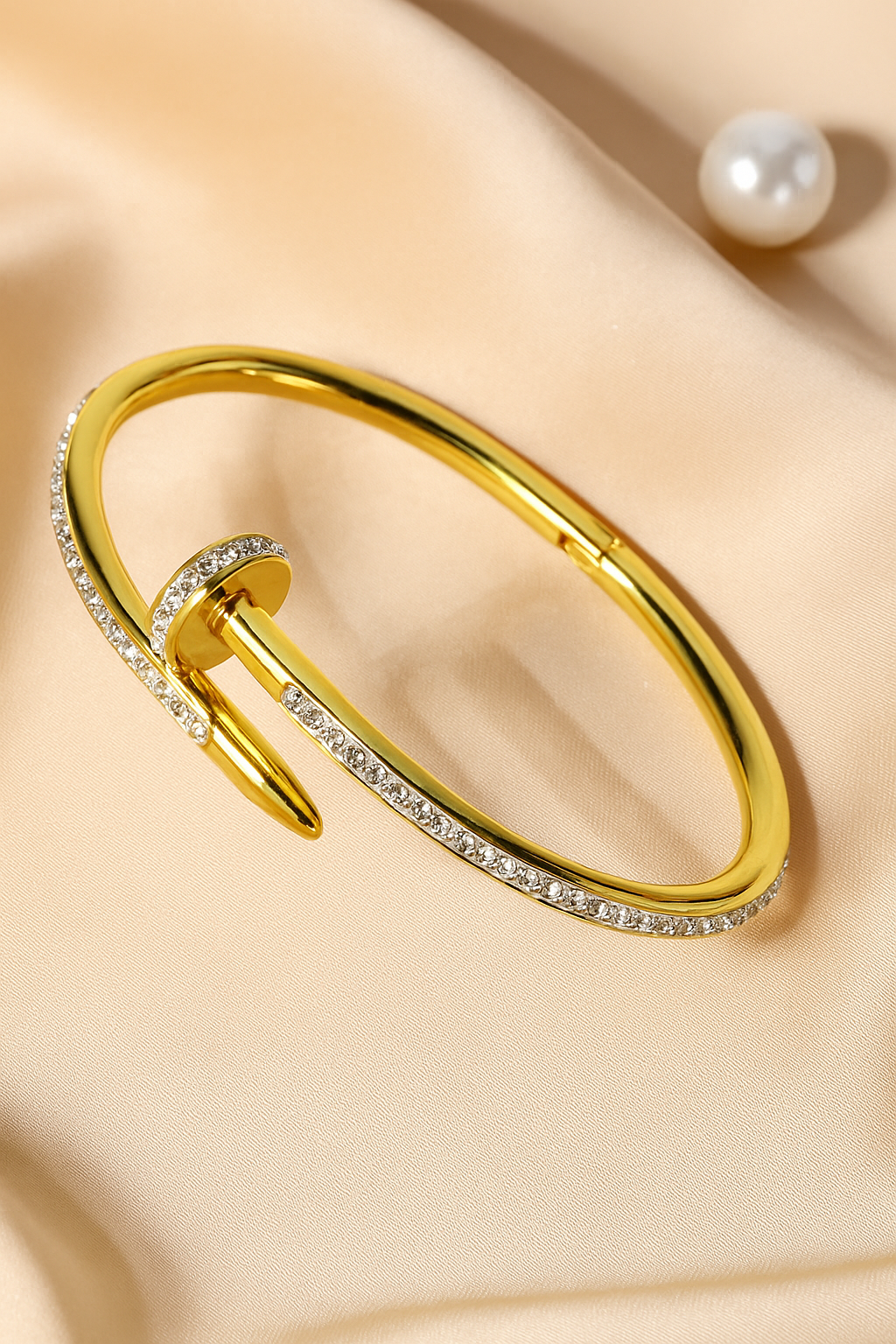 Nail cuff