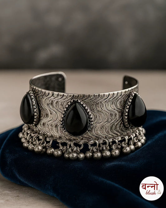 Oxidised kada