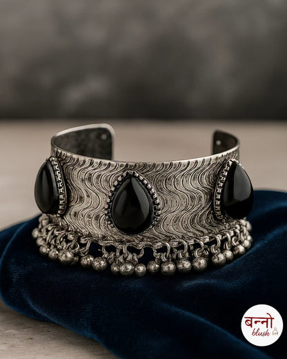 Oxidised kada